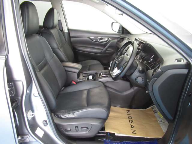 日産 エクストレイル　ハイブリッド ２．０ ２０ＸＩ ハイブリッド R2年 (九州・沖縄) 99