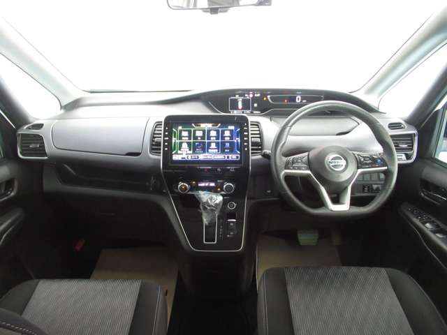 日産 セレナ ２．０ ハイウェイスター Ｖ R1年 (九州・沖縄) 99