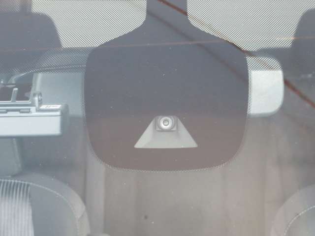 日産 セレナ ２．０ ハイウェイスター Ｖ R1年 (九州・沖縄) 99