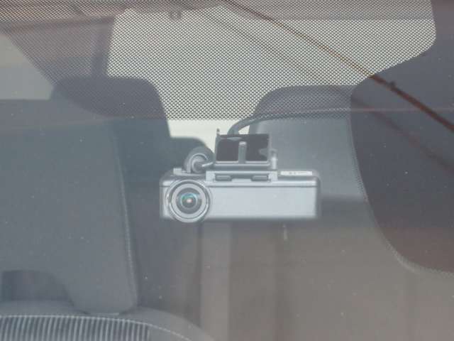 日産 セレナ ２．０ ハイウェイスター Ｖ R1年 (九州・沖縄) 99