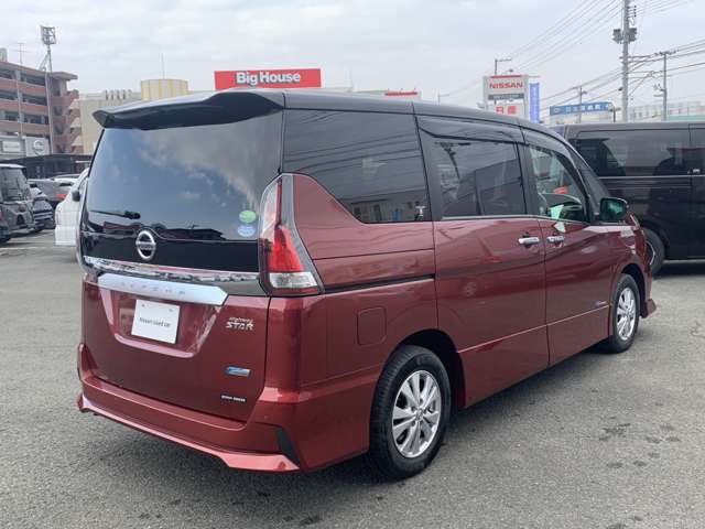 日産 セレナ ２．０ ハイウェイスター ４ＷＤ H29年 (東北) 99