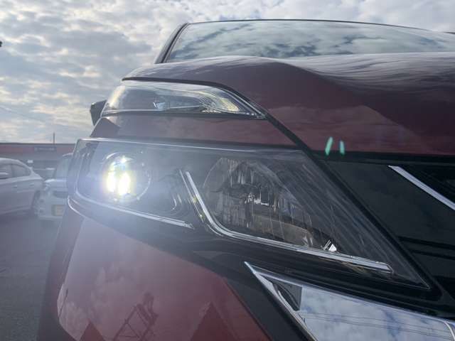 日産 セレナ ２．０ ハイウェイスター ４ＷＤ H29年 (東北) 99