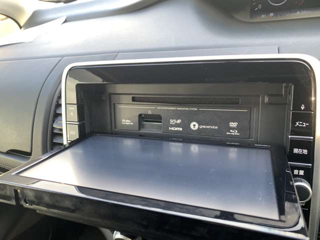 日産 セレナ ２．０ ハイウェイスター ４ＷＤ H29年 (東北) 99