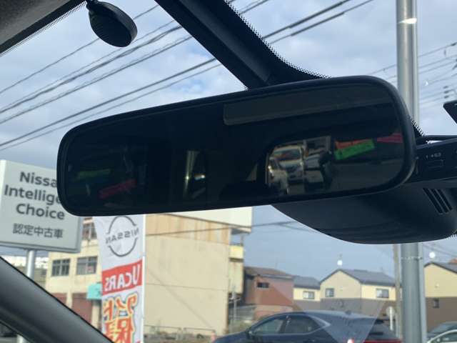 日産 セレナ ２．０ ハイウェイスター ４ＷＤ H29年 (東北) 99