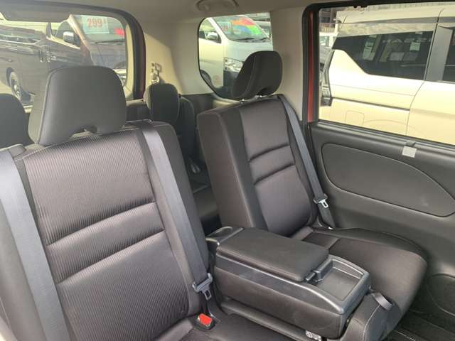 日産 セレナ ２．０ ハイウェイスター ４ＷＤ H29年 (東北) 99