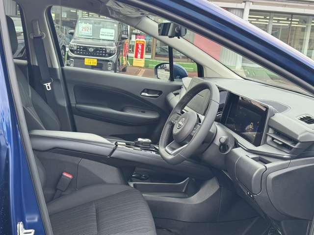 日産 ノート １．２ Ｘ ＦＯＵＲ ４ＷＤ R7年 (東北) 99