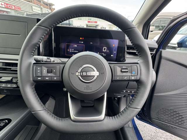 日産 ノート １．２ Ｘ ＦＯＵＲ ４ＷＤ R7年 (東北) 99