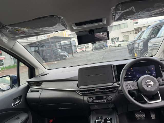 日産 ノート １．２ Ｘ ＦＯＵＲ ４ＷＤ R7年 (東北) 99