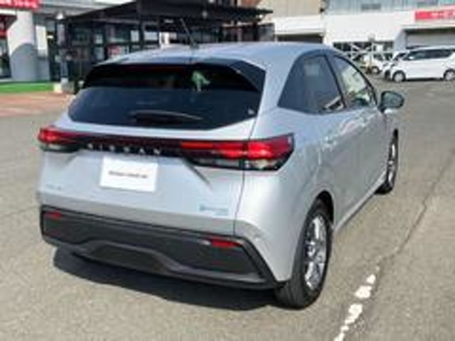 日産 ノート １．２ Ｓ ＦＯＵＲ ４ＷＤ R4年 (東北) 99