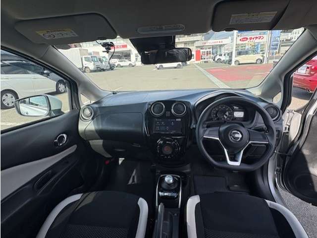 日産 ノート １．２ Ｅ－ＰＯＷＥＲ Ｂ ＦＯＵＲ ４ＷＤ R2年 (東北) 99