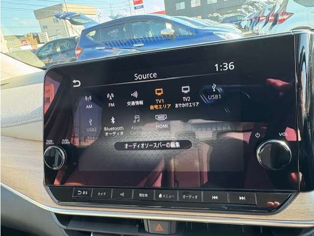 日産 ノートオーラ １．２ Ｇ ＦＯＵＲ レザーエディション ４ＷＤ R4年 (東北) 99