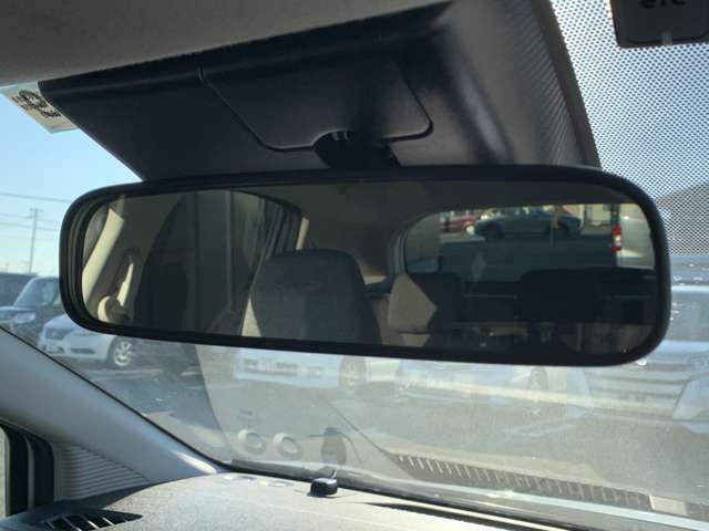 日産 ノート １．２ Ｓ ＦＯＵＲ ４ＷＤ R4年 (東北) 99