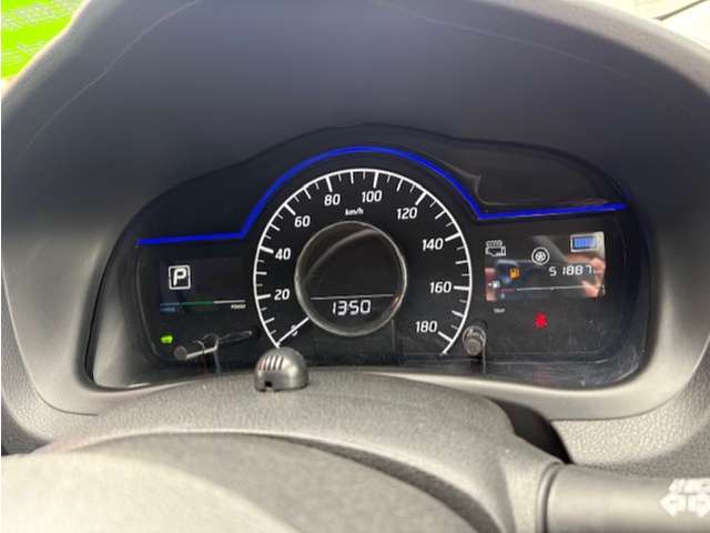 日産 ノート １．２ Ｅ－ＰＯＷＥＲ メダリスト ＦＯＵＲ ４ＷＤ R1年 (東北) 99