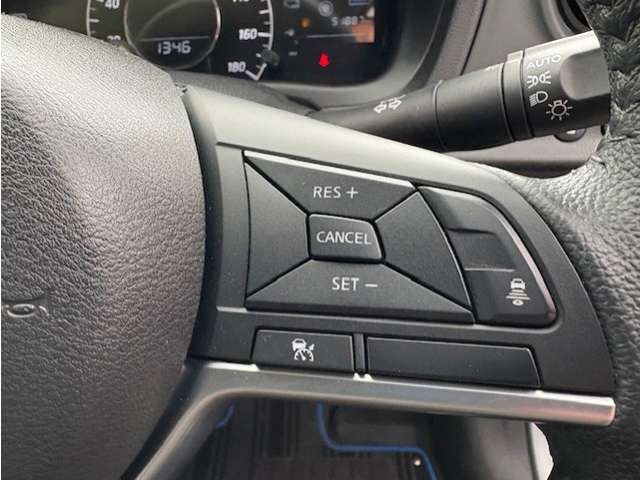 日産 ノート １．２ Ｅ－ＰＯＷＥＲ メダリスト ＦＯＵＲ ４ＷＤ R1年 (東北) 99