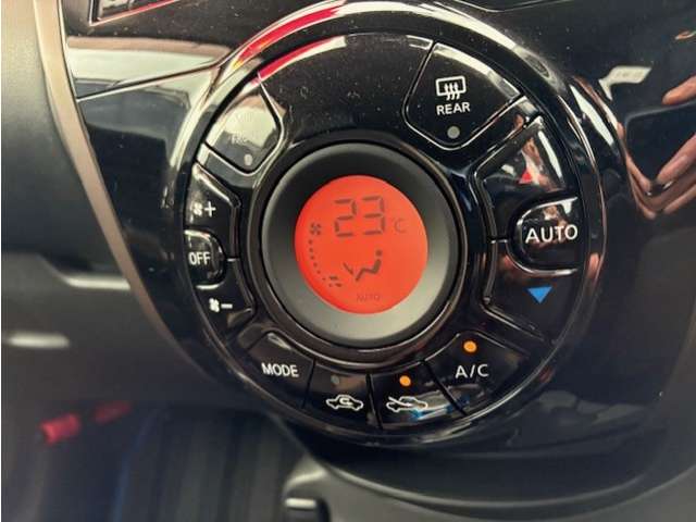 日産 ノート １．２ Ｅ－ＰＯＷＥＲ メダリスト ＦＯＵＲ ４ＷＤ R1年 (東北) 99