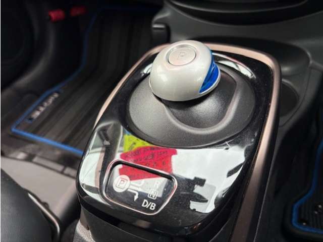 日産 ノート １．２ Ｅ－ＰＯＷＥＲ メダリスト ＦＯＵＲ ４ＷＤ R1年 (東北) 99