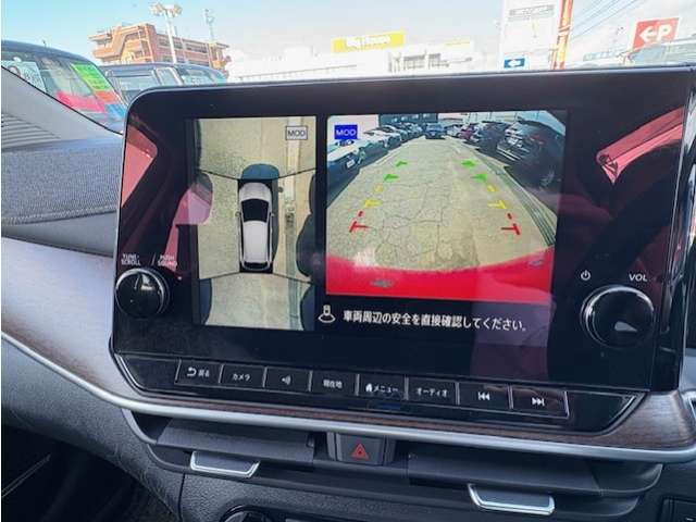 日産 ノートオーラ １．２ Ｇ ＦＯＵＲ レザーエディション ４ＷＤ R4年 (東北) 99