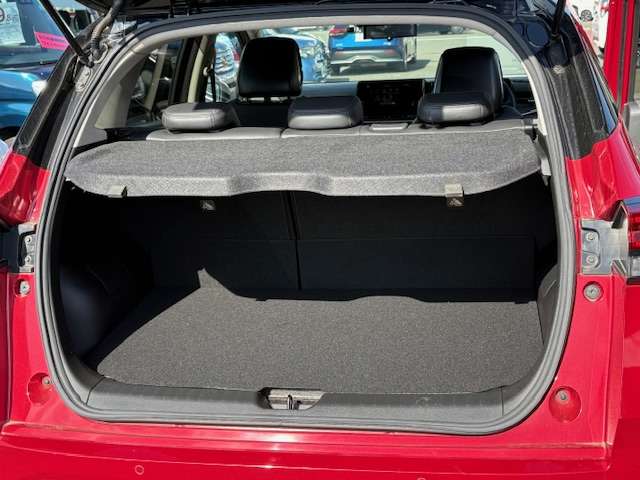 日産 ノートオーラ １．２ Ｇ ＦＯＵＲ レザーエディション ４ＷＤ R4年 (東北) 99