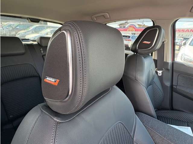 日産 ノートオーラ １．２ Ｇ ＦＯＵＲ レザーエディション ４ＷＤ R4年 (東北) 99