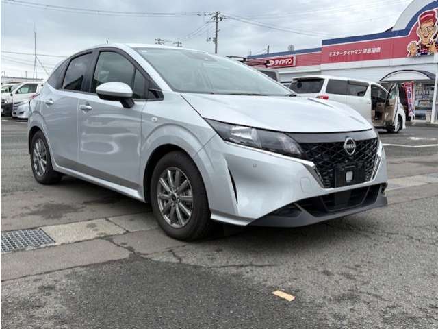 日産 ノート １．２ Ｓ ＦＯＵＲ ４ＷＤ R4年 (東北) 99