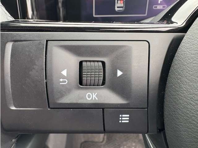 日産 ノート １．２ Ｓ ＦＯＵＲ ４ＷＤ R4年 (東北) 99