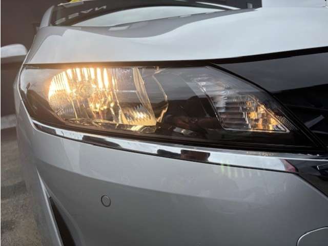 日産 ノート １．２ Ｓ ＦＯＵＲ ４ＷＤ R4年 (東北) 99