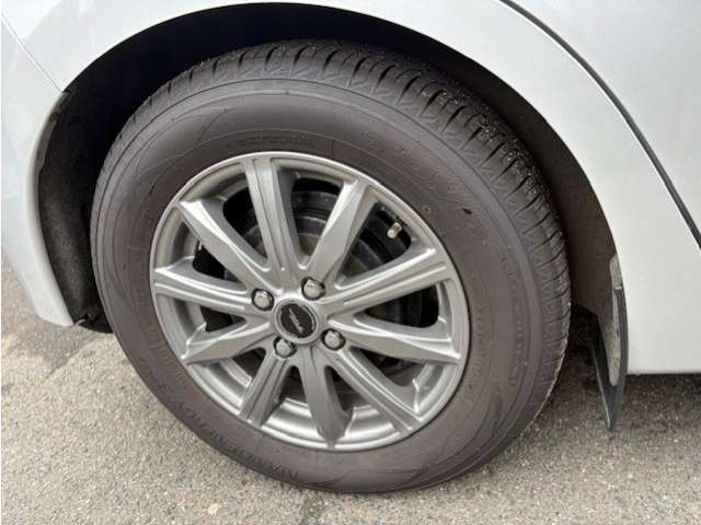 日産 ノート １．２ Ｓ ＦＯＵＲ ４ＷＤ R4年 (東北) 99