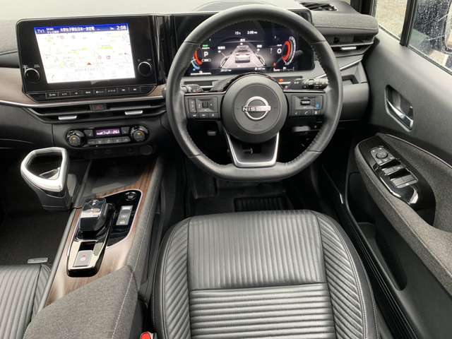 日産 ノートオーラ １．２ Ｇ ＦＯＵＲ レザーエディション ４ＷＤ R4年 (東北) 99