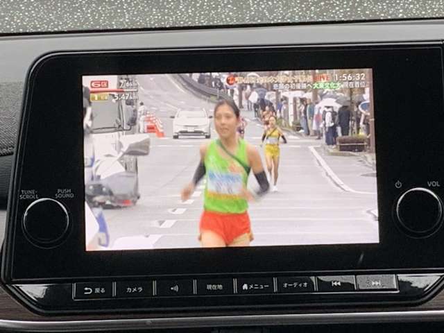 日産 ノートオーラ １．２ Ｇ ＦＯＵＲ レザーエディション ４ＷＤ R4年 (東北) 99