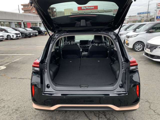 日産 ノートオーラ １．２ Ｇ ＦＯＵＲ レザーエディション ４ＷＤ R4年 (東北) 99