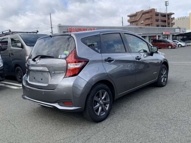 日産 ノート １．２ Ｅ－ＰＯＷＥＲ Ｘ ＦＯＵＲ ブラックアロー ４ＷＤ H30年 (東北) 99