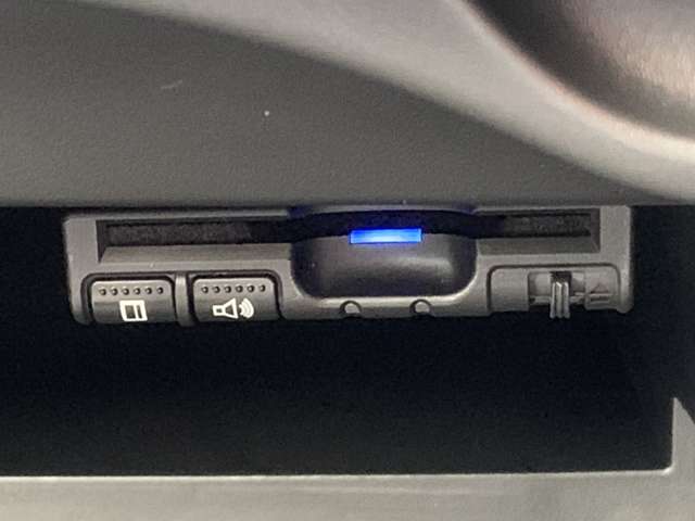 日産 ノート １．２ Ｅ－ＰＯＷＥＲ Ｘ ＦＯＵＲ ブラックアロー ４ＷＤ H30年 (東北) 99