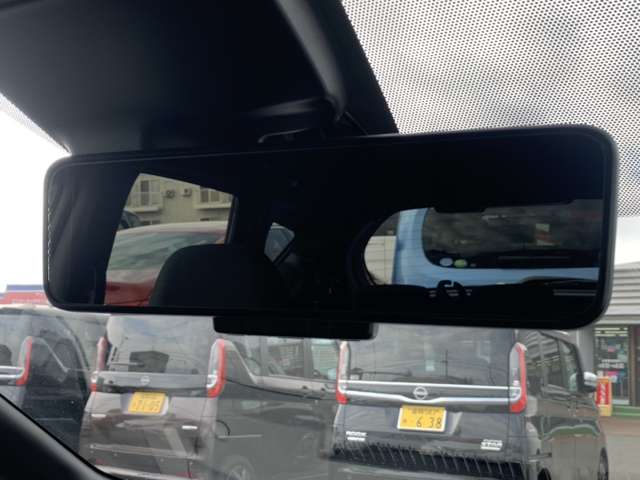 日産 ノート １．２ Ｅ－ＰＯＷＥＲ Ｘ ＦＯＵＲ ブラックアロー ４ＷＤ H30年 (東北) 99