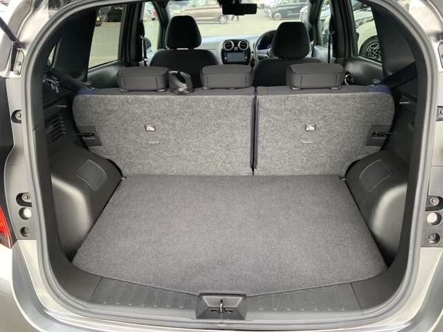 日産 ノート １．２ Ｅ－ＰＯＷＥＲ Ｘ ＦＯＵＲ ブラックアロー ４ＷＤ H30年 (東北) 99