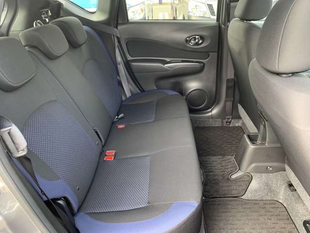 日産 ノート １．２ Ｅ－ＰＯＷＥＲ Ｘ ＦＯＵＲ ブラックアロー ４ＷＤ H30年 (東北) 99