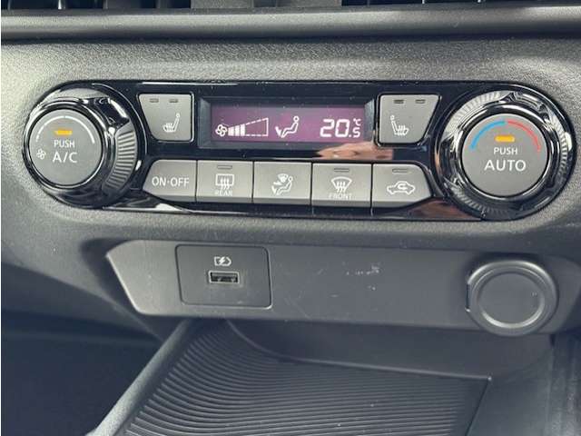 日産 ノート １．２ Ｓ ＦＯＵＲ ４ＷＤ R3年 (東北) 99