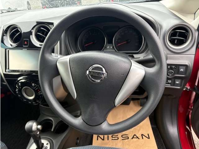 日産 ノート １．２ Ｘ ＦＯＵＲ Ｖセレクション プラスセーフティ ４ＷＤ H27年 (東北) 99