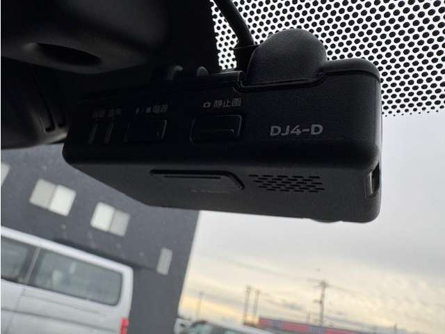 日産 ノート １．２ Ｅ－ＰＯＷＥＲ ＮＩＳＭＯ R1年 (東北) 99