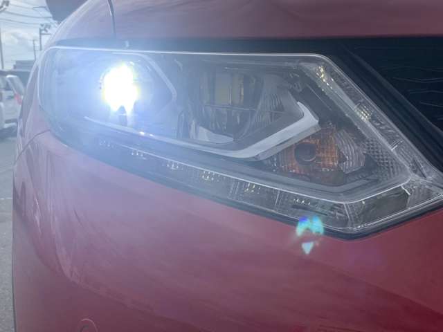 日産 エクストレイル ２．０ ２０ＸＴ エマージェンシーブレーキパッケージ ２列車 ４ＷＤ H28年 (東北) 99