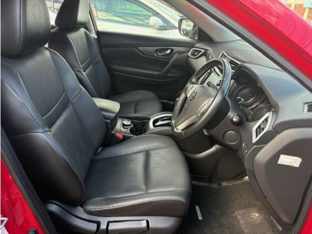 日産 エクストレイル ２．０ ２０ＸＴ エマージェンシーブレーキパッケージ ２列車 ４ＷＤ H28年 (東北) 99