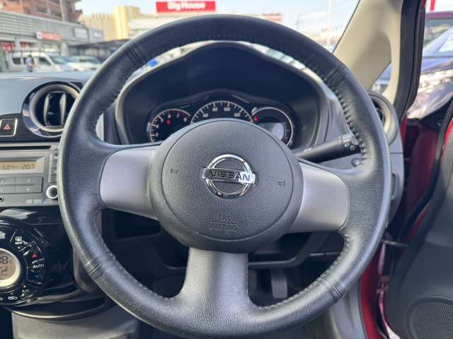 日産 ノート １．２ メダリスト H25年 (東北) 99