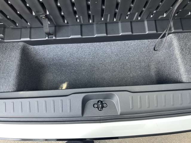 日産 セレナ １．４ Ｅ－４ＯＲＣＥ ハイウェイスターＶ ４ＷＤ R7年 (東北) 99