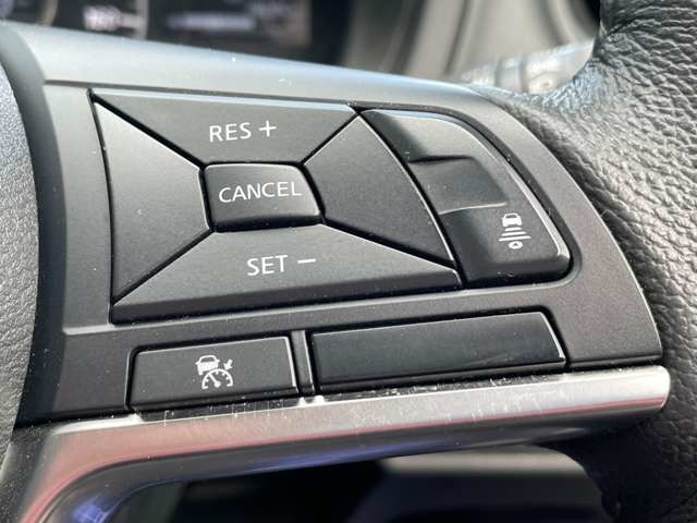 日産 ノート １．２ Ｅ－ＰＯＷＥＲ メダリスト R1年 (東北) 99