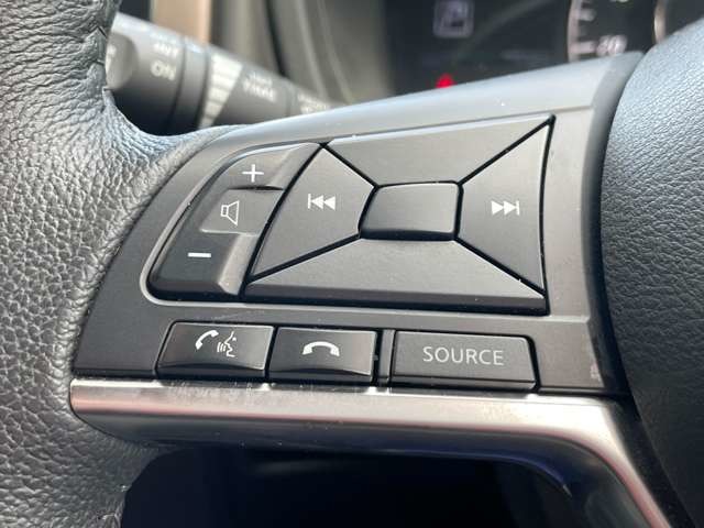 日産 ノート １．２ Ｅ－ＰＯＷＥＲ メダリスト R1年 (東北) 99