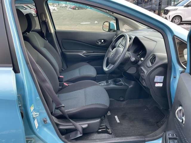 日産 ノート １．２ Ｘ H25年 (東北) 99