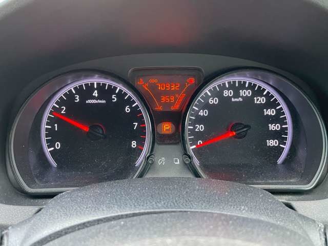 日産 ノート １．２ Ｘ H25年 (東北) 99