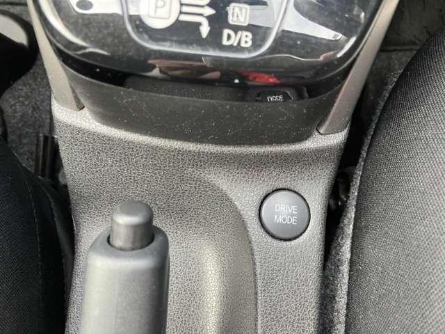 日産 ノート １．２ Ｅ－ＰＯＷＥＲ Ｘ H30年 (東北) 99