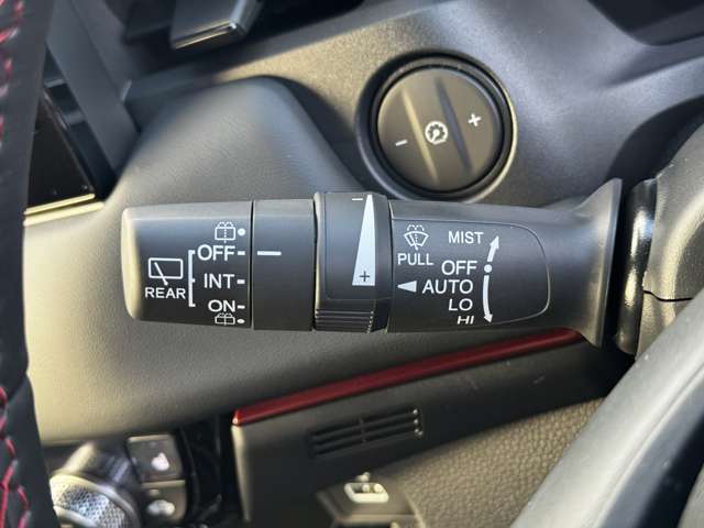 ホンダ ヴェゼル １．５ Ｅ：ＨＥＶ ＲＳ R7年 (九州・沖縄) 99