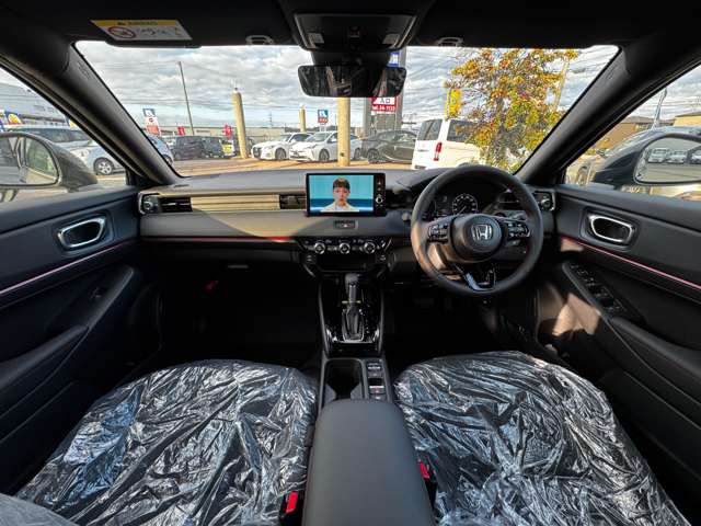 ホンダ ヴェゼル １．５ Ｅ：ＨＥＶ ＲＳ R7年 (九州・沖縄) 99