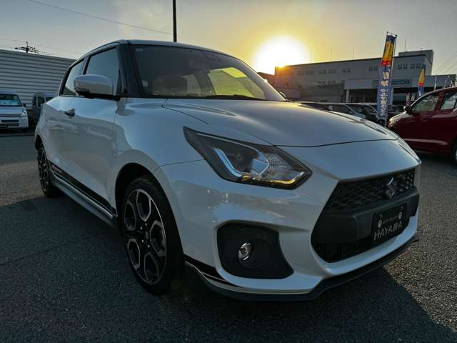 スズキ スイフト スポーツ １．４ セーフティパッケージ装着車 R1年 (九州・沖縄) 99